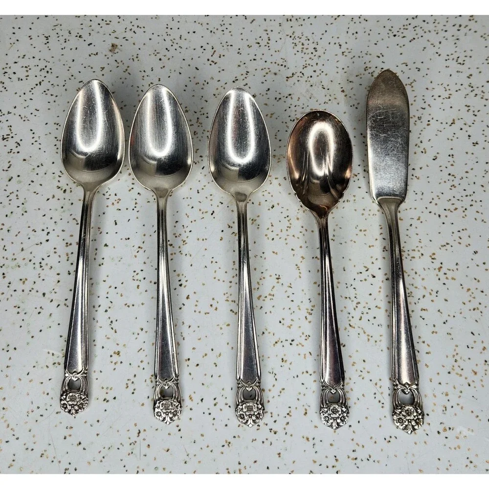 1847 Rogers Bros Silver Plate  Eternally Yours Set of 5 Lot Spoons Butter Knife